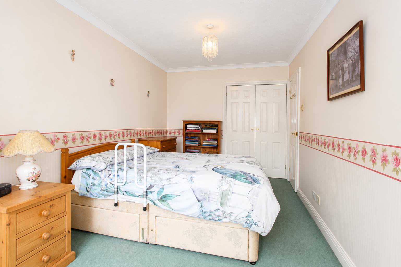 Newbolt Avenue, Cheam, Sutton
